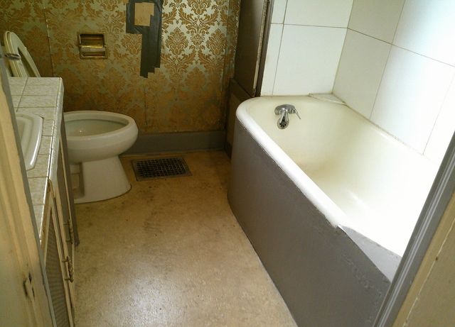 958 W William Street, Decatur, IL 62522