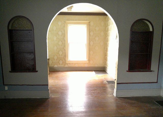 958 W William Street, Decatur, IL 62522