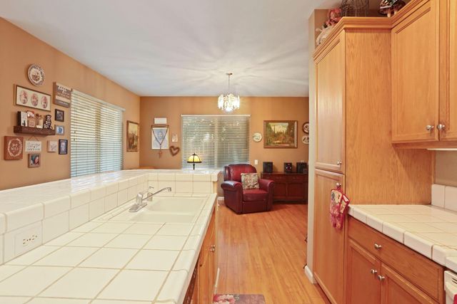 2394 Tea Rose St, Turlock, CA 95382