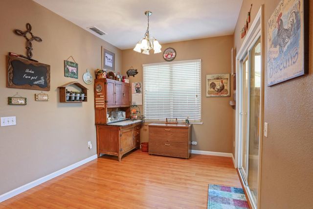 2394 Tea Rose St, Turlock, CA 95382