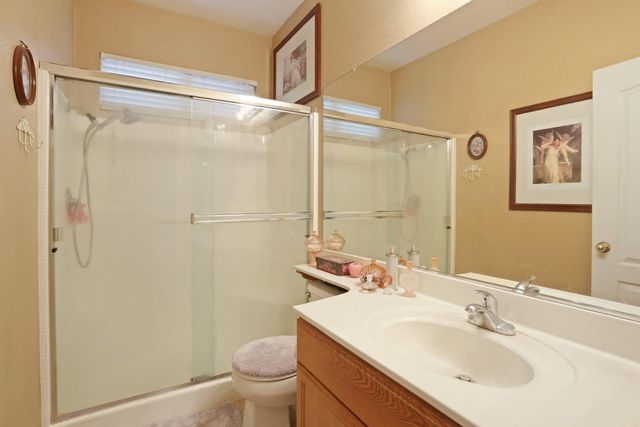 2394 Tea Rose St, Turlock, CA 95382