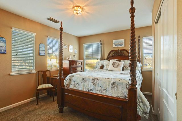 2394 Tea Rose St, Turlock, CA 95382