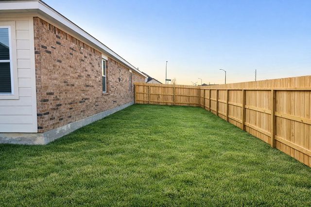 8438 Bay Ridge Circle, Baytown, TX 77523