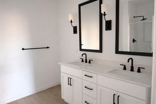 8438 Bay Ridge Circle, Baytown, TX 77523