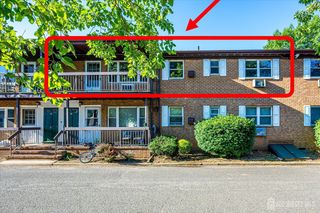 55 Gills Lane 28, Iselin, NJ 07095