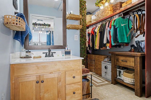 58046 Hidden Meadow Trail, Goshen, IN 46528