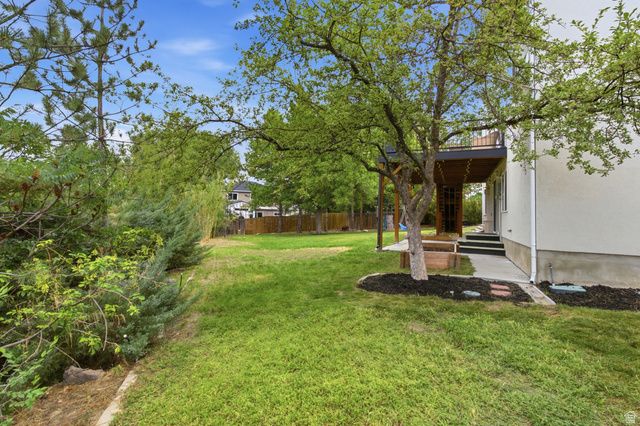 11882 S POND RIDGE DR, Draper, UT 84020