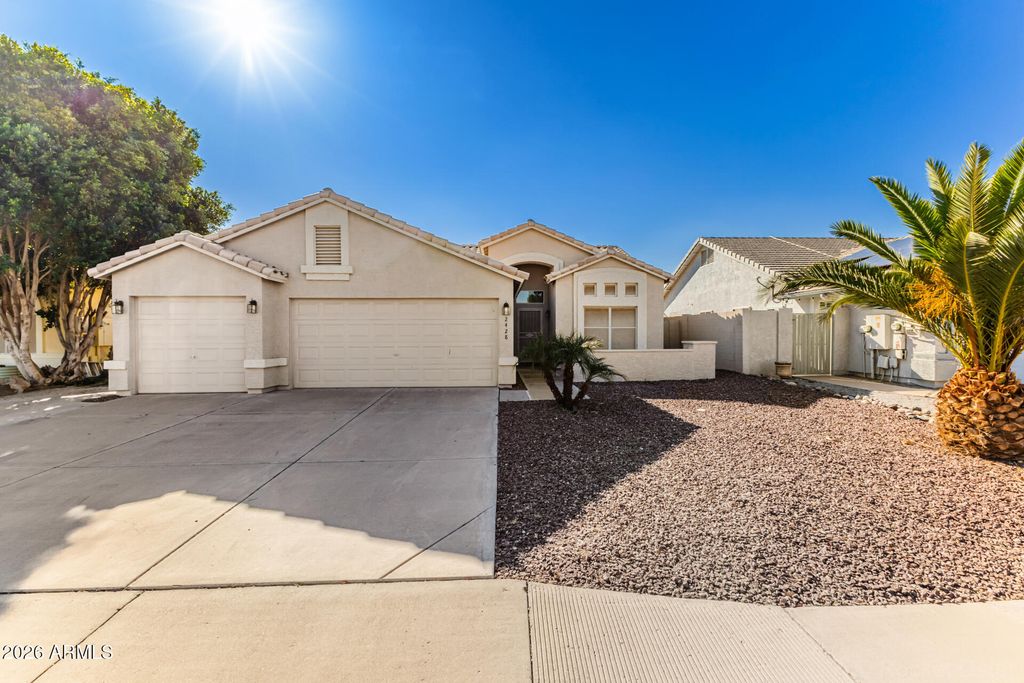 2428 S LENNOX Street, Mesa, AZ 85209