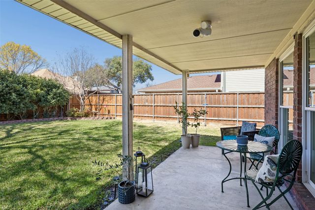 1002 Charter Oak Street, Allen, TX 75002