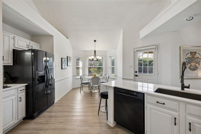 1002 Charter Oak Street, Allen, TX 75002