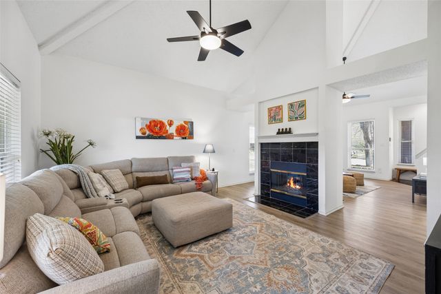 1002 Charter Oak Street, Allen, TX 75002