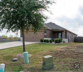 19805 Grover Cleveland WAY, Manor, TX 78653