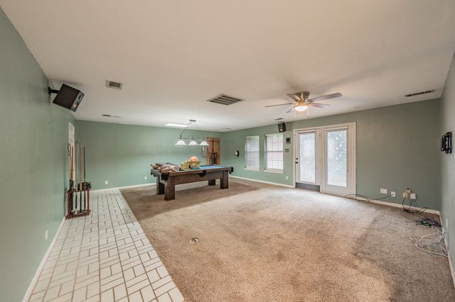 6901 Blake Drive, Arlington, TX 76001