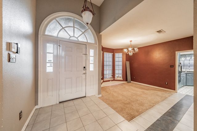 6901 Blake Drive, Arlington, TX 76001