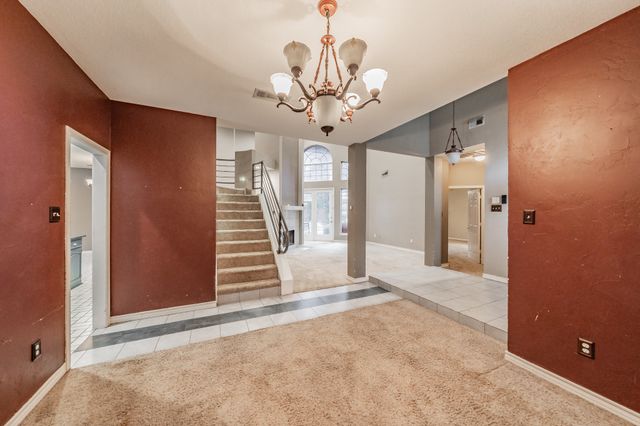 6901 Blake Drive, Arlington, TX 76001