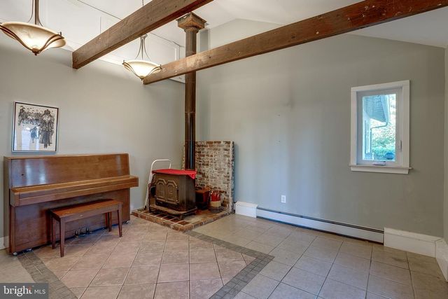 125 UNION MILL RD, Mount Laurel, NJ 08054