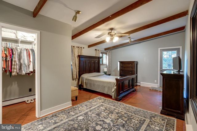 125 UNION MILL RD, Mount Laurel, NJ 08054
