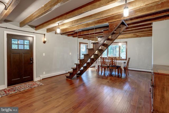 125 UNION MILL RD, Mount Laurel, NJ 08054