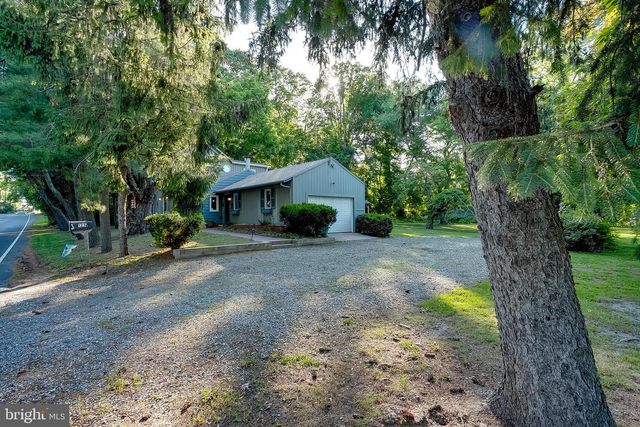 125 UNION MILL RD, Mount Laurel, NJ 08054
