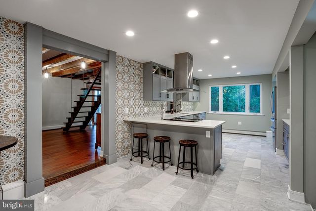 125 UNION MILL RD, Mount Laurel, NJ 08054