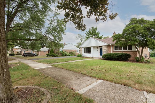 17633 Hillside Avenue, Homewood, IL 60430