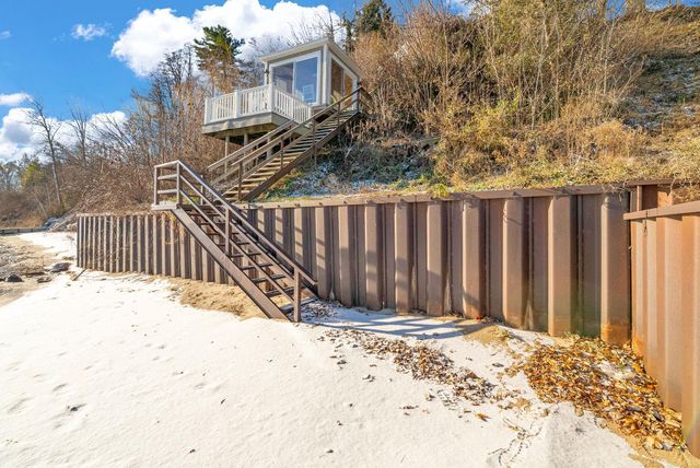 2769 Lakeshore Road, Sanilac Twp, MI 48401