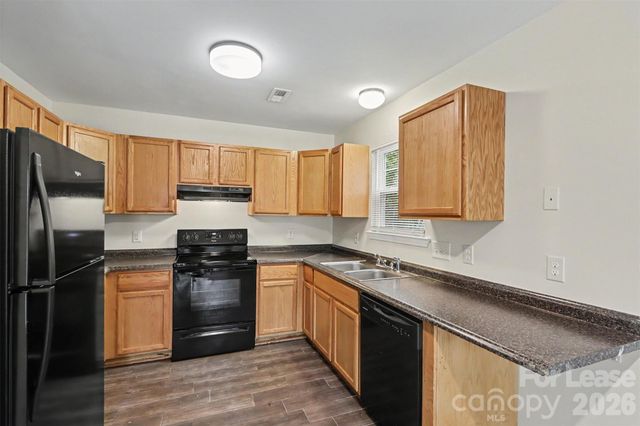 3107 Scotch Moss Court, Charlotte, NC 28269