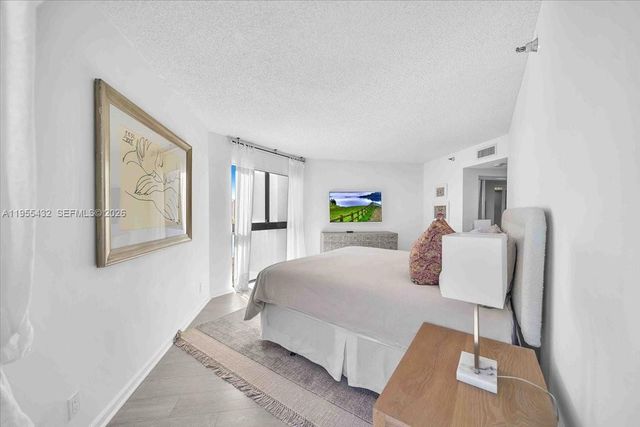 3610 Yacht Club Drive 1001, Aventura, FL 33180