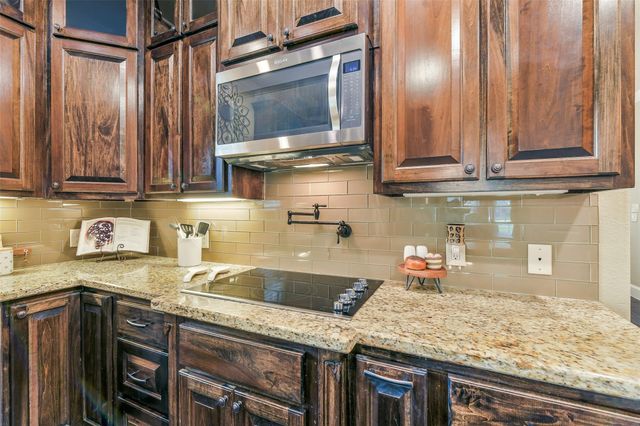 17235 Pecos Drive, Splendora, TX 77372