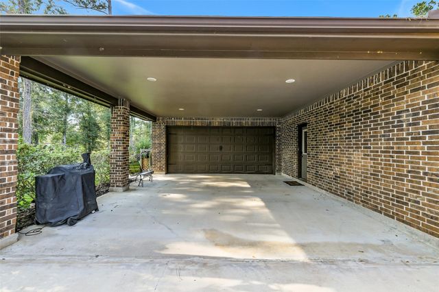 17235 Pecos Drive, Splendora, TX 77372