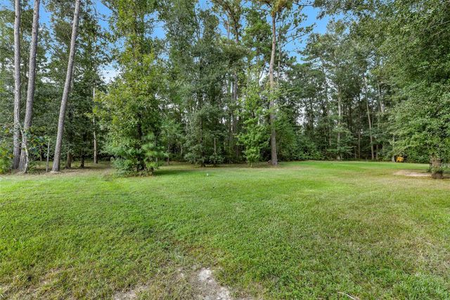 17235 Pecos Drive, Splendora, TX 77372