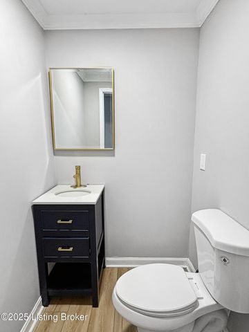 10527 Fairview Ave, Louisville, KY 40299