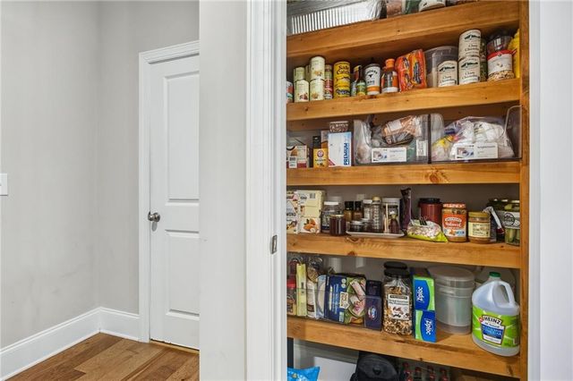 265 Fountain Oak Way, Canton, GA 30114