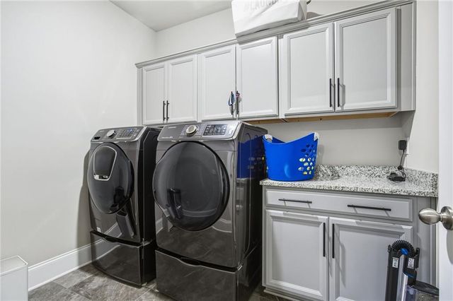 265 Fountain Oak Way, Canton, GA 30114