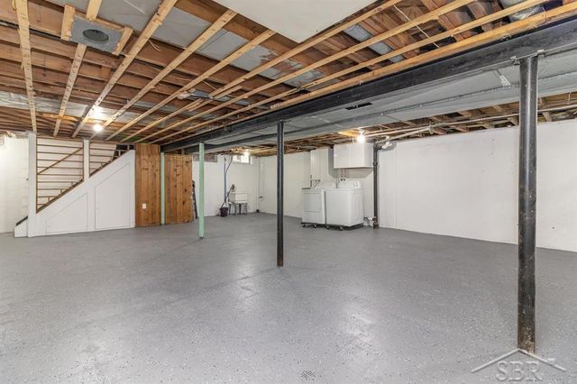 413 Wilson Drive, Midland, MI 48642