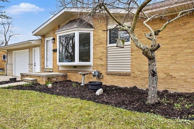 413 Wilson Drive, Midland, MI 48642