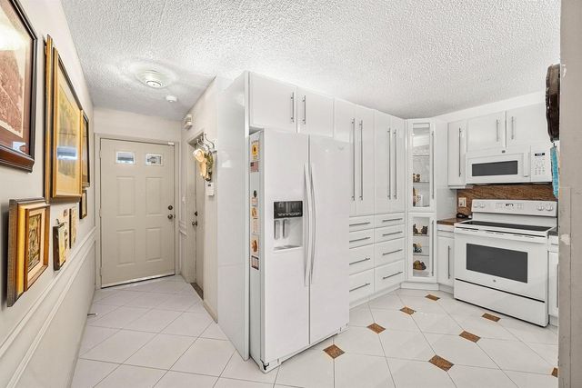 18881 Jolson Avenue 1, Boca Raton, FL 33496