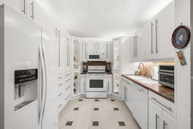 18881 Jolson Avenue 1, Boca Raton, FL 33496