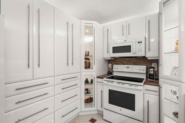 18881 Jolson Avenue 1, Boca Raton, FL 33496