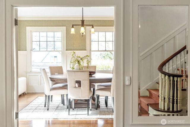 939 21st Avenue E, Seattle, WA 98112