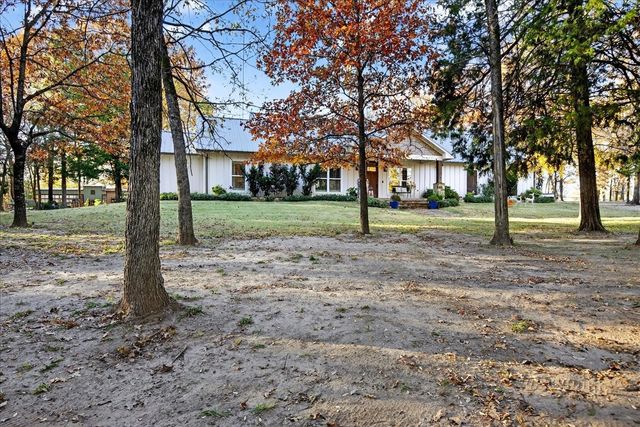 323 Vz County Road 2103, Canton, TX 75103