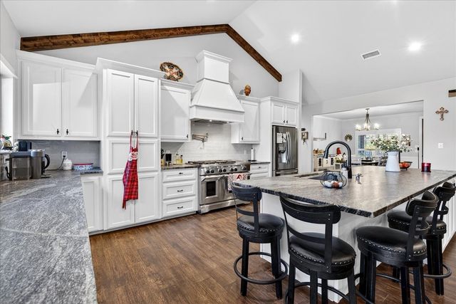 323 Vz County Road 2103, Canton, TX 75103