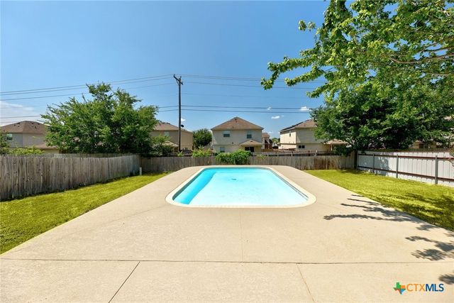 804 James loop, Killeen, TX 76542
