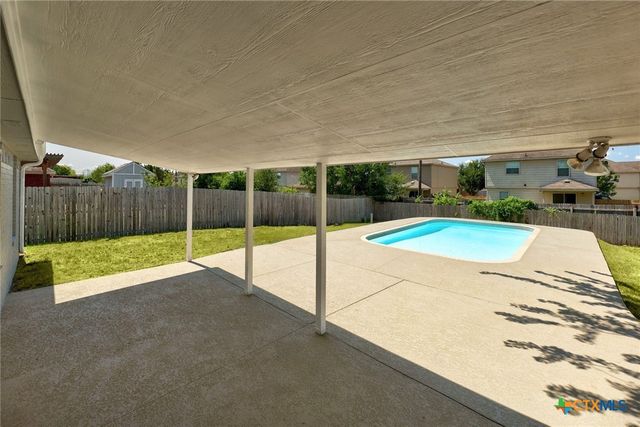 804 James loop, Killeen, TX 76542