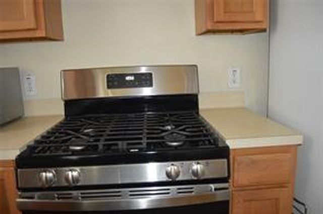 8106 Montague Manor Lane 83, Houston, TX 77072