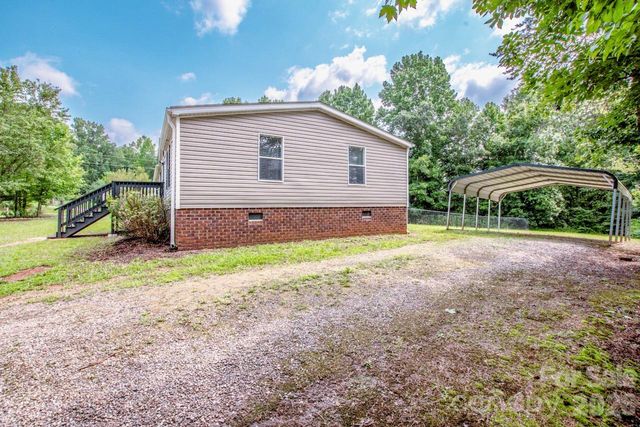 130 Gemstone Drive, Statesville, NC 28625