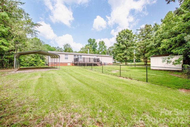 130 Gemstone Drive, Statesville, NC 28625