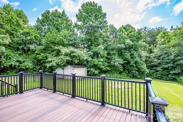 130 Gemstone Drive, Statesville, NC 28625