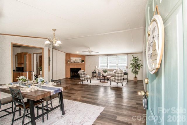 130 Gemstone Drive, Statesville, NC 28625