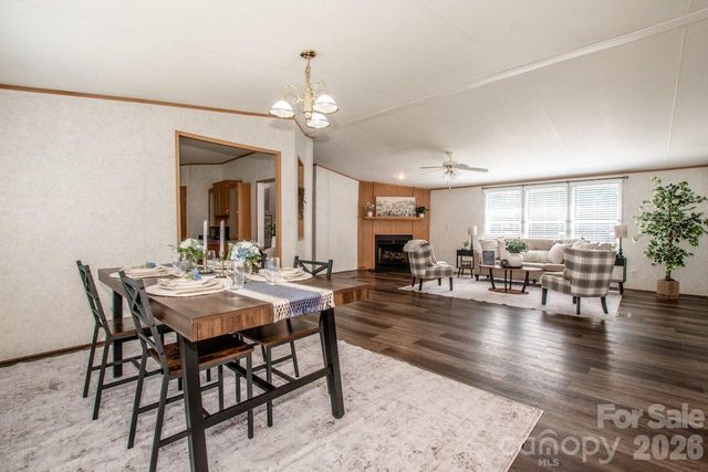 130 Gemstone Drive, Statesville, NC 28625